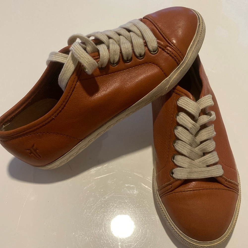 Frye kids sneaker size youth 1